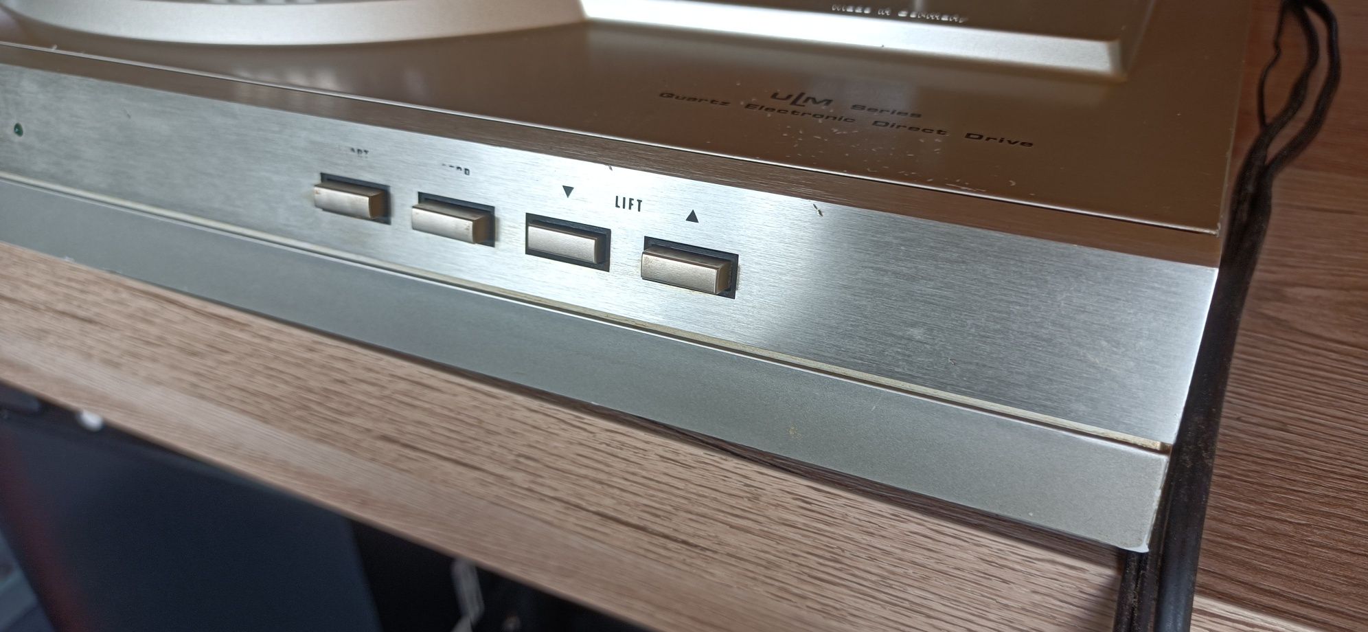 Gramofon Dual CS 627Q