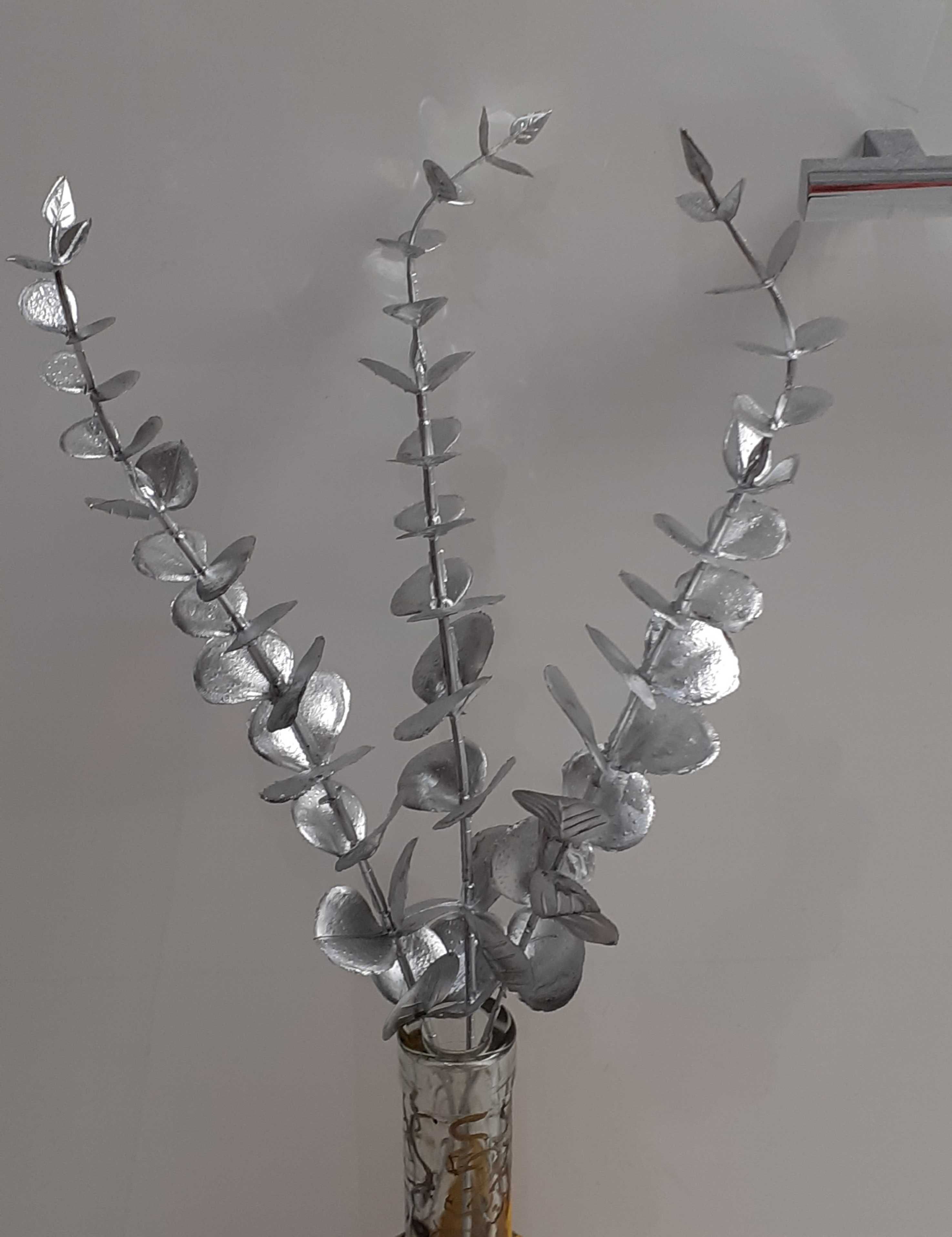 Eukaliptus 3szt srebrny gałązka sztuczna
