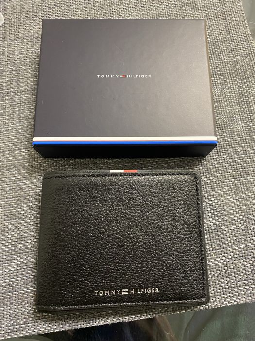 Шкіряний гаманець Tommy Hilfiger