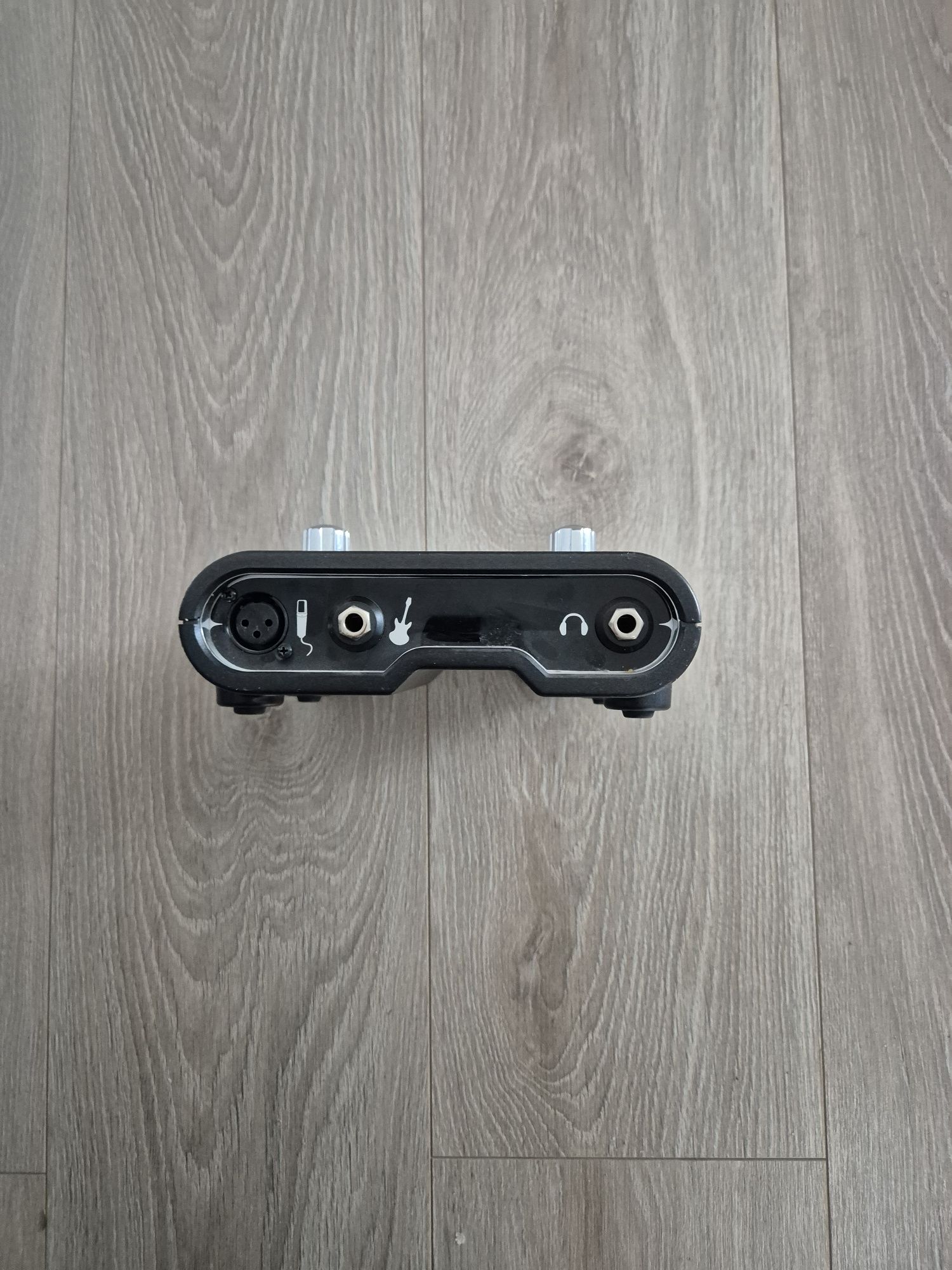 Sprzedam Line 6 POD studio