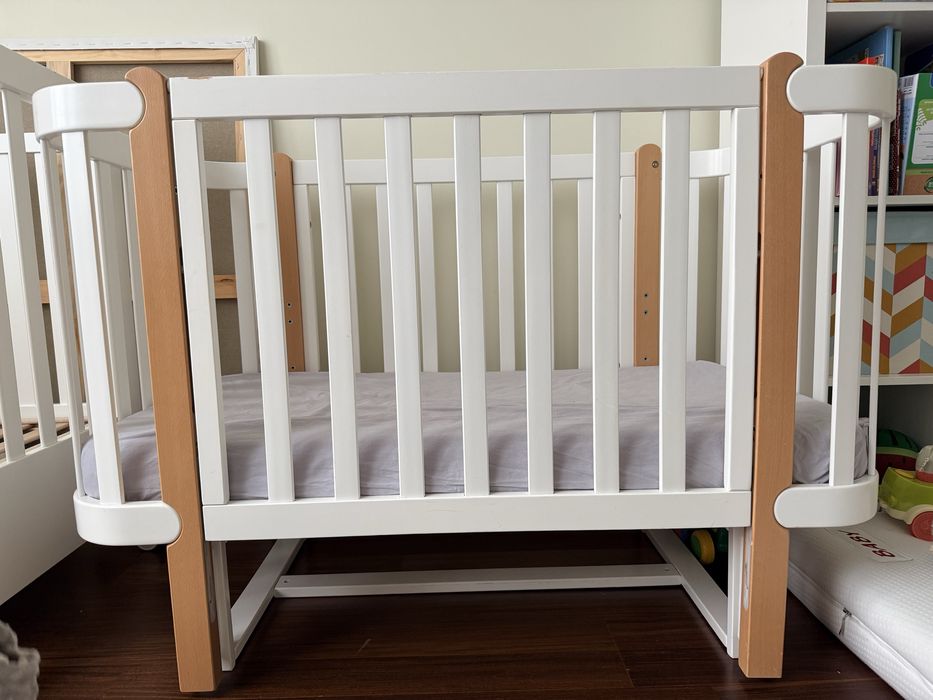 Ліжко дитяче Престиж-2 з рухомою решіткою та маятником