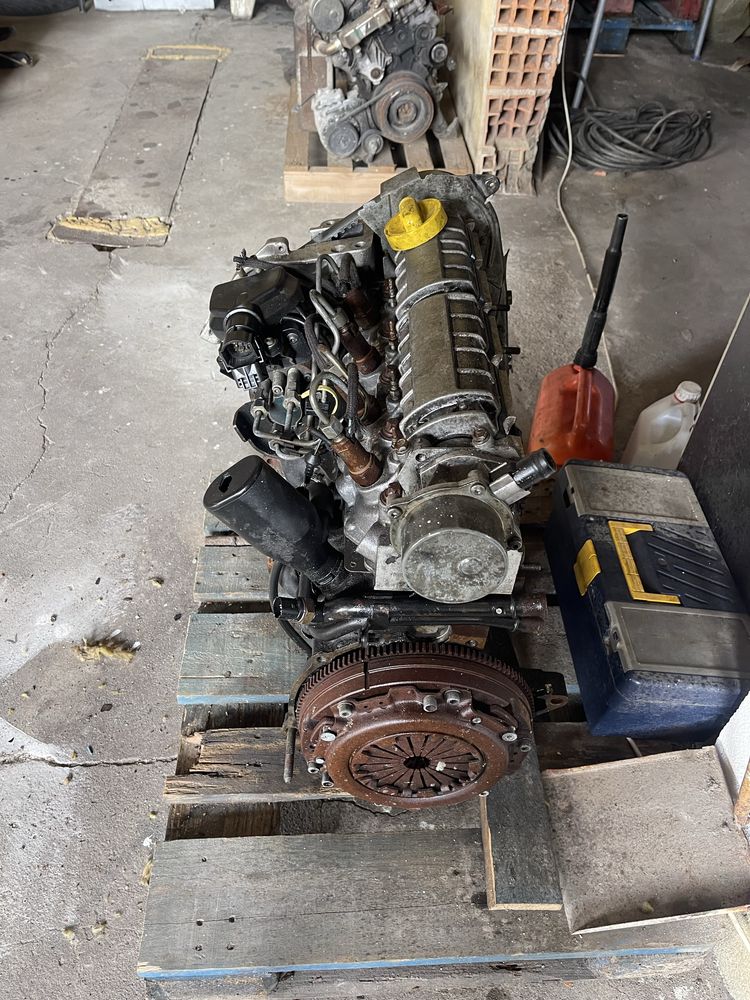 Motor Reno Kangoo