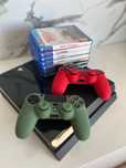 Ps4 com 2 comandos e Jogos