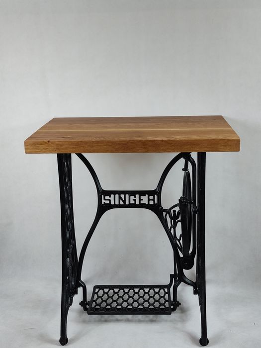 Stolik pod umywalke do lazienki z maszyny do szycia singer maszyna
