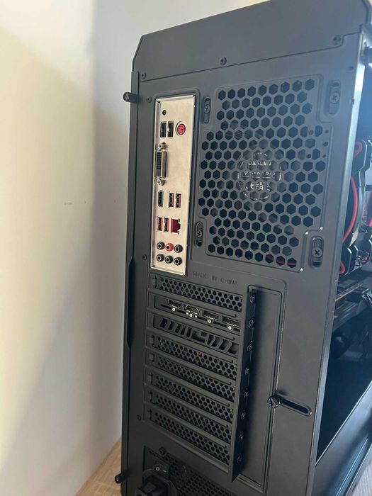 Komputer do gier Ryzen 5 5600 / RX 6700 XT / 16GB DDR4 / 512GB SSD