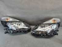 Renault Clio III 3 Lift Lampy Przód Przednie Lewa + Prawa Europa IGŁA