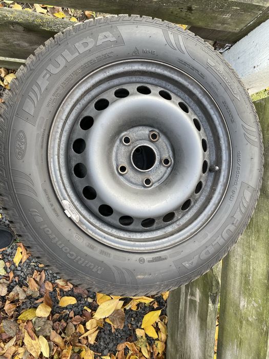 Шини з дисками зима Fulda r15