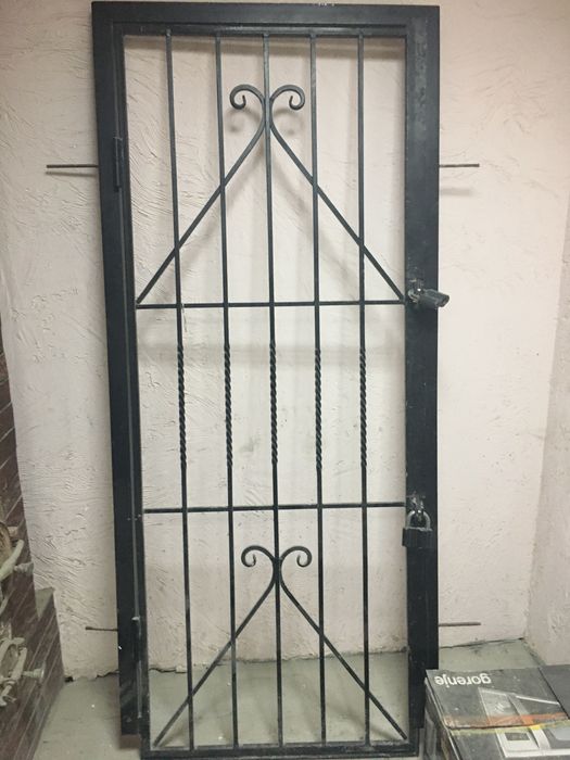 Железная решетка