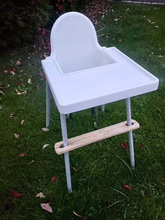 Krzesełko niemowlęce do karmienia IKEA ANTILOP z podnóżkiem i poduszką