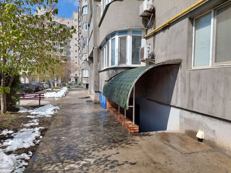 Оренда Приміщення 108 м.кв Центр цоколь / полупідвал Садова / Чкалова