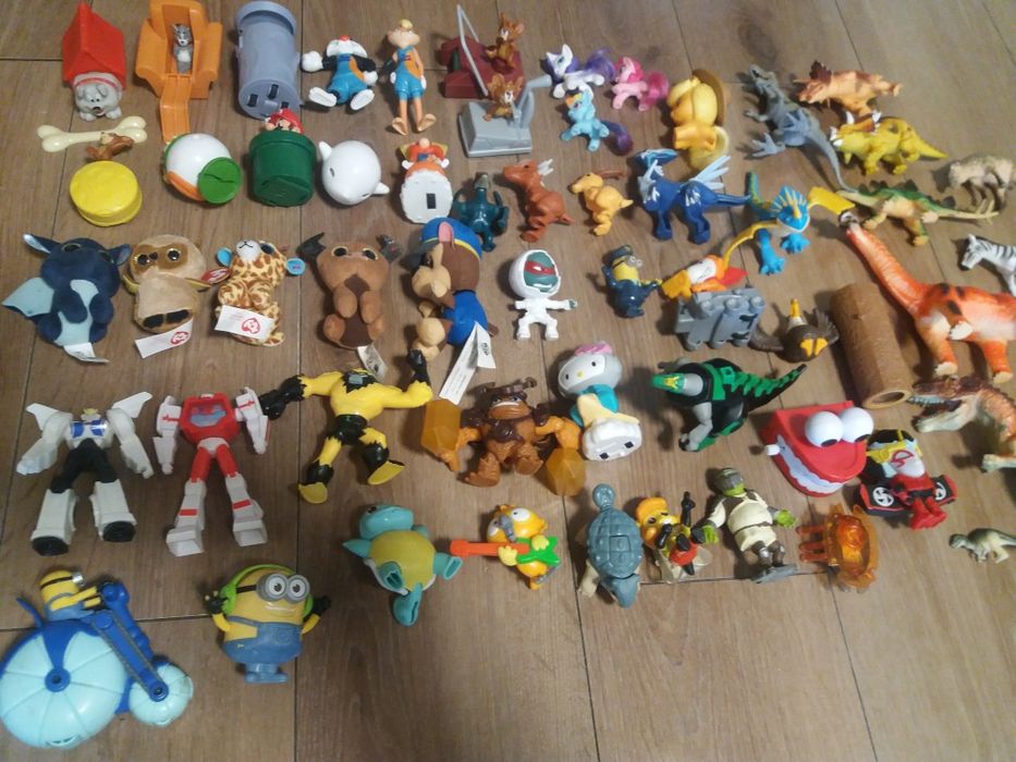 Хеппи мил іграшки...