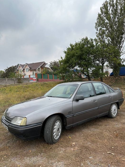 Opel Omega 2.0 бензин