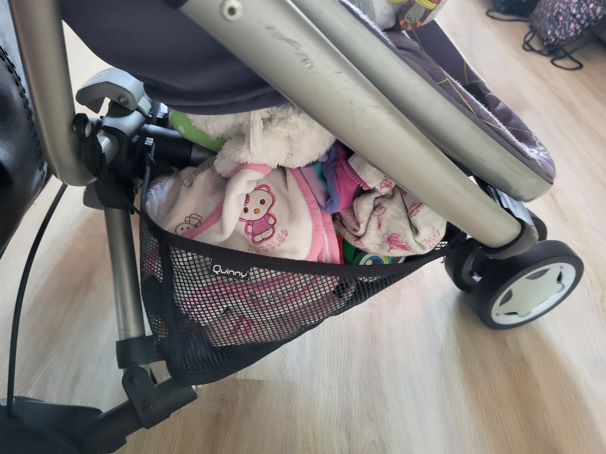 wózek spacerówka dla dziecka firmy Quinny