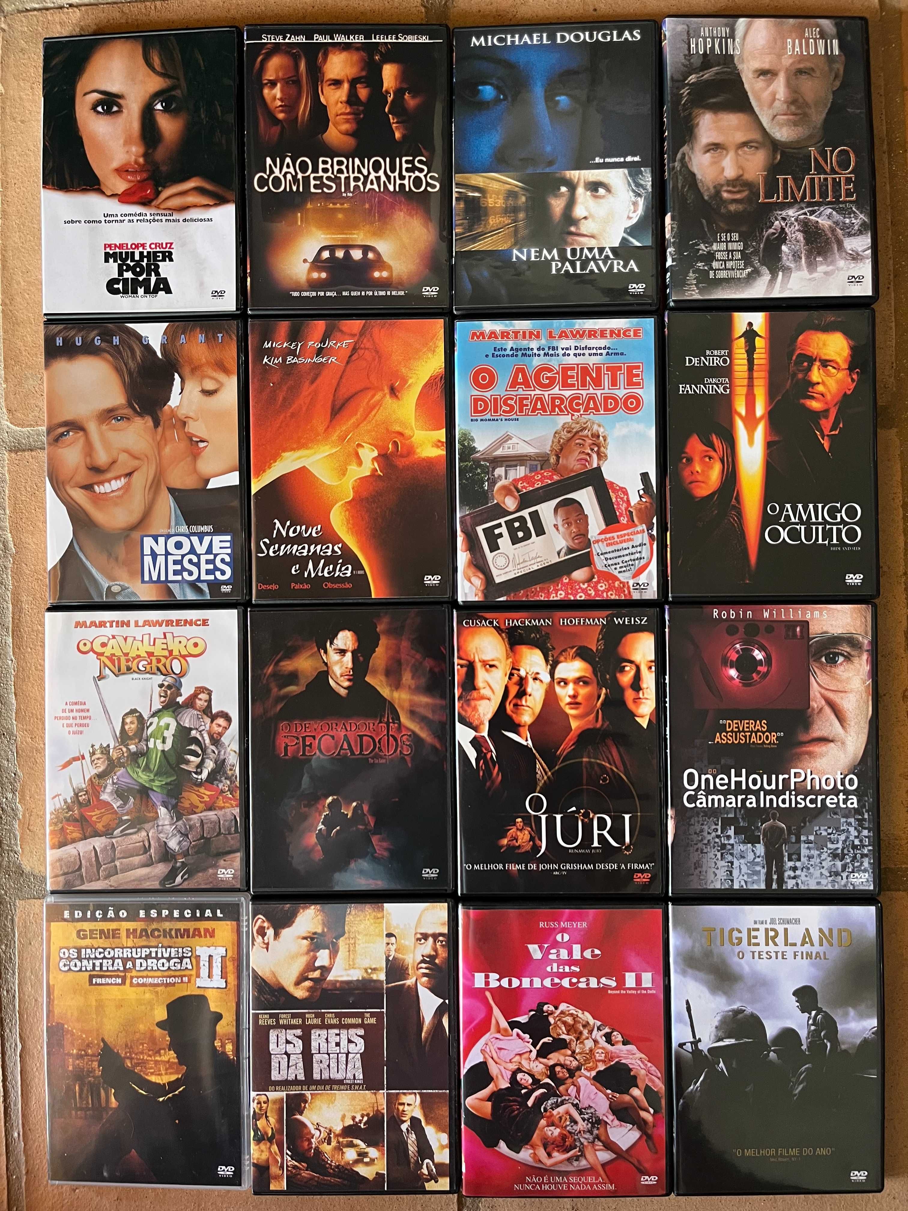 Vendo 32 DVD's originais