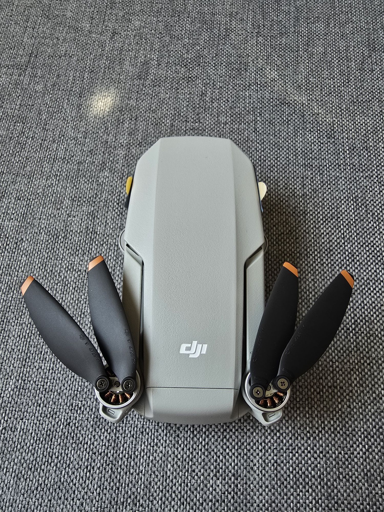 Zestaw Dron DJI Mini 2 SE