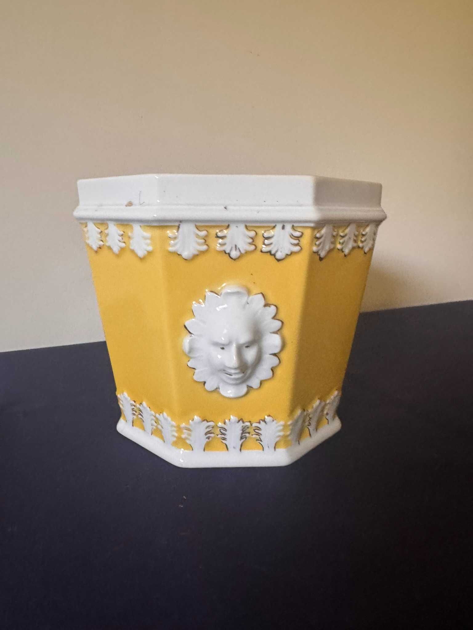 Vaso Oitavado tons Amarelo e Ouro Vista Alegre