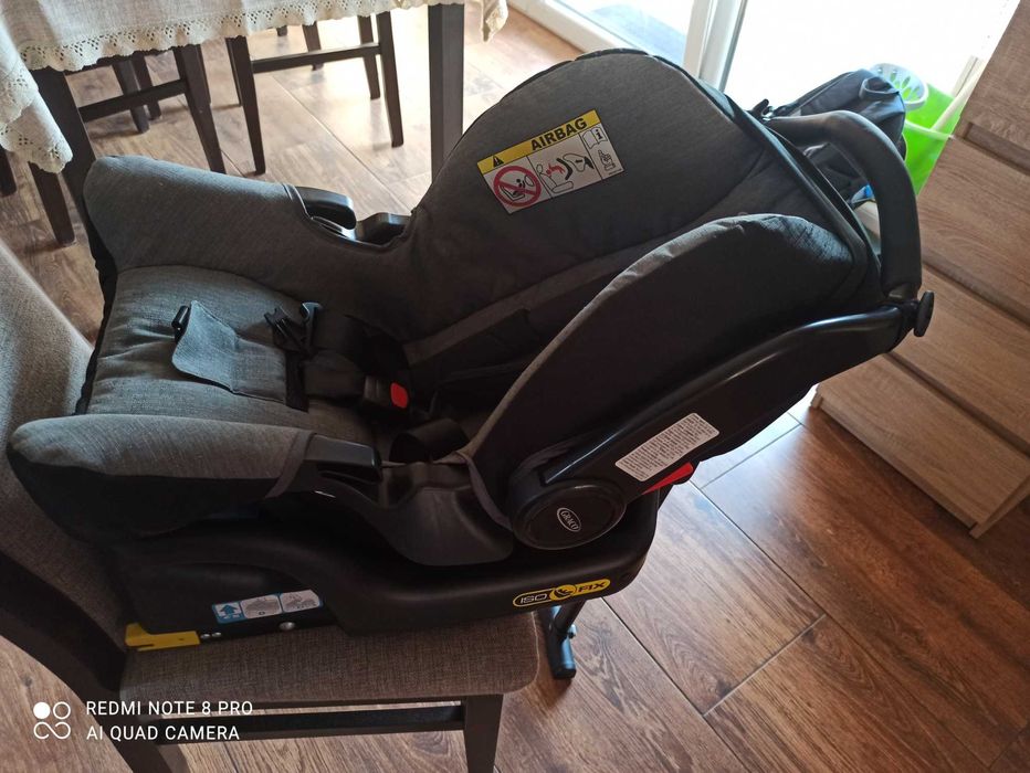 Fotelik + baza Graco Snugfix  0-13kg TEST ADAC