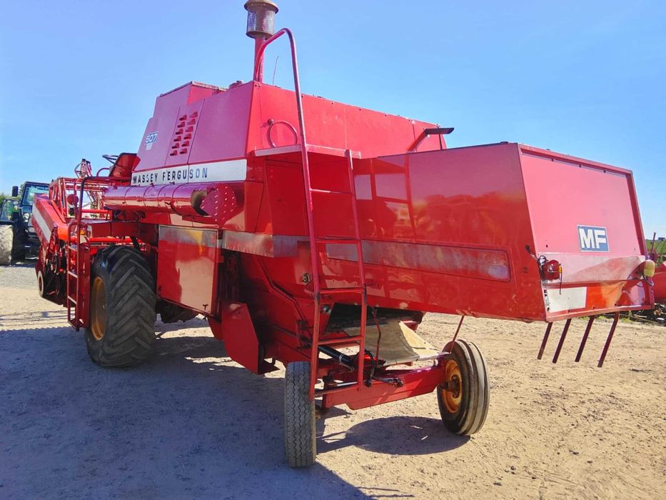 Kombajn Massey Ferguson 507 oryginał zadbany Claas mercator Fahr 506