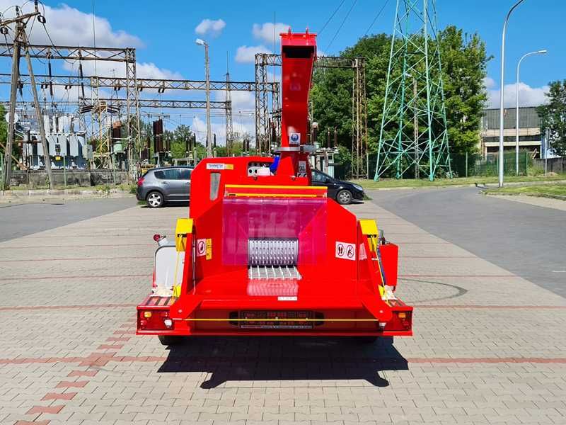 Tarczowy rębak z systemem gąsienicowym Skorpion 250 SDTG