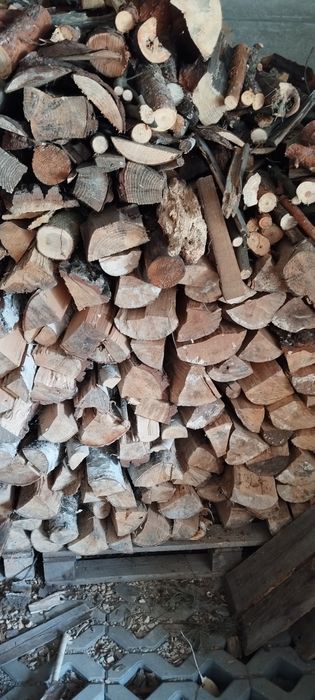 Drewno opałowe, kominkowe