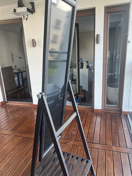 Lustro stojace brązowe