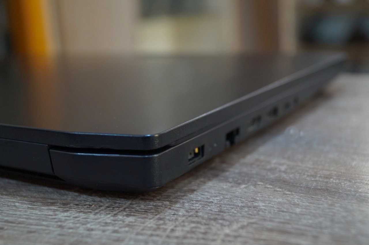 ГАРАНТІЯ Lenovo (IPS/Core i5-10300H/RAM 8/SSD 256/GTX 1650TI)TVOYO