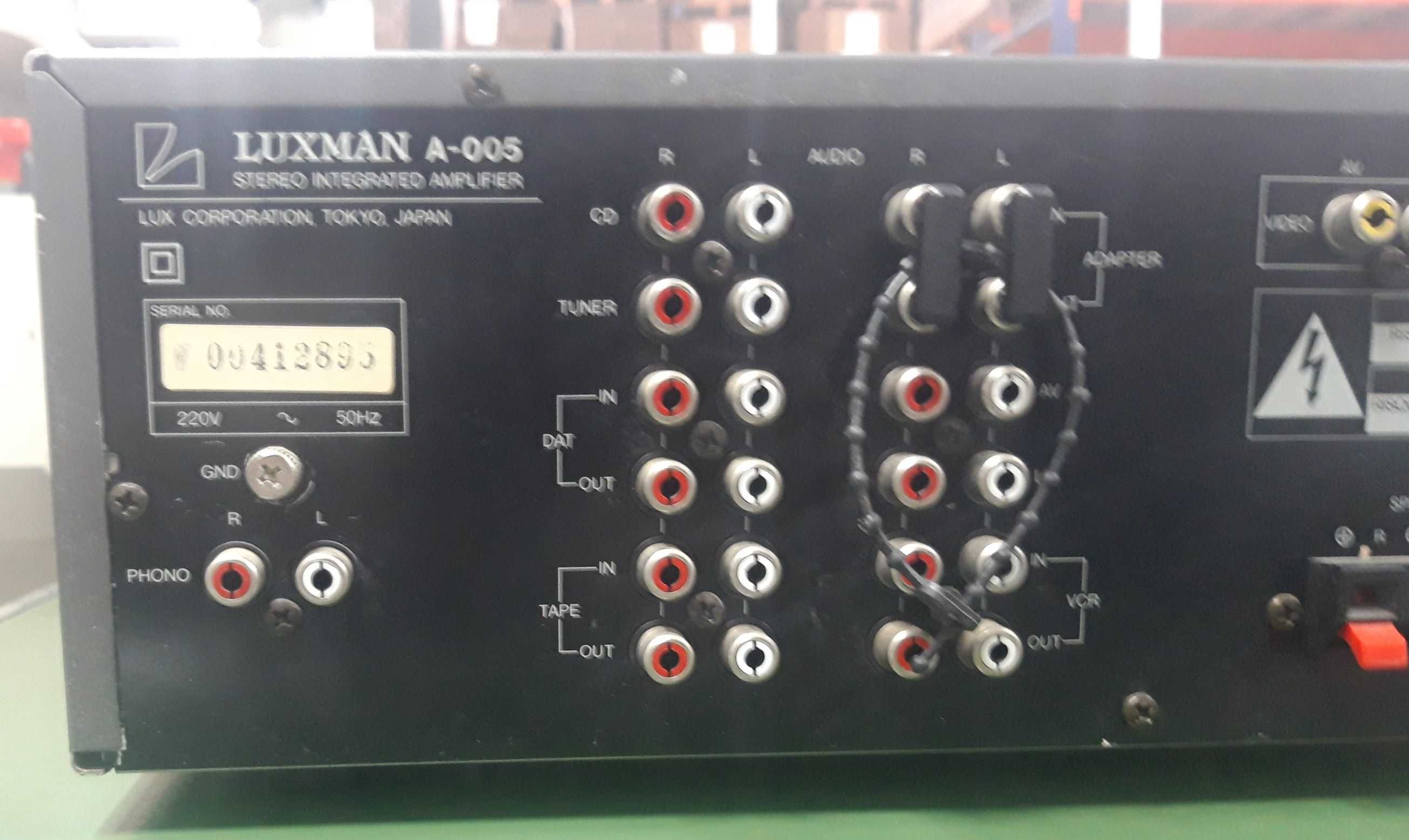 LUXMAN A-005 Amplificador Made in Japan