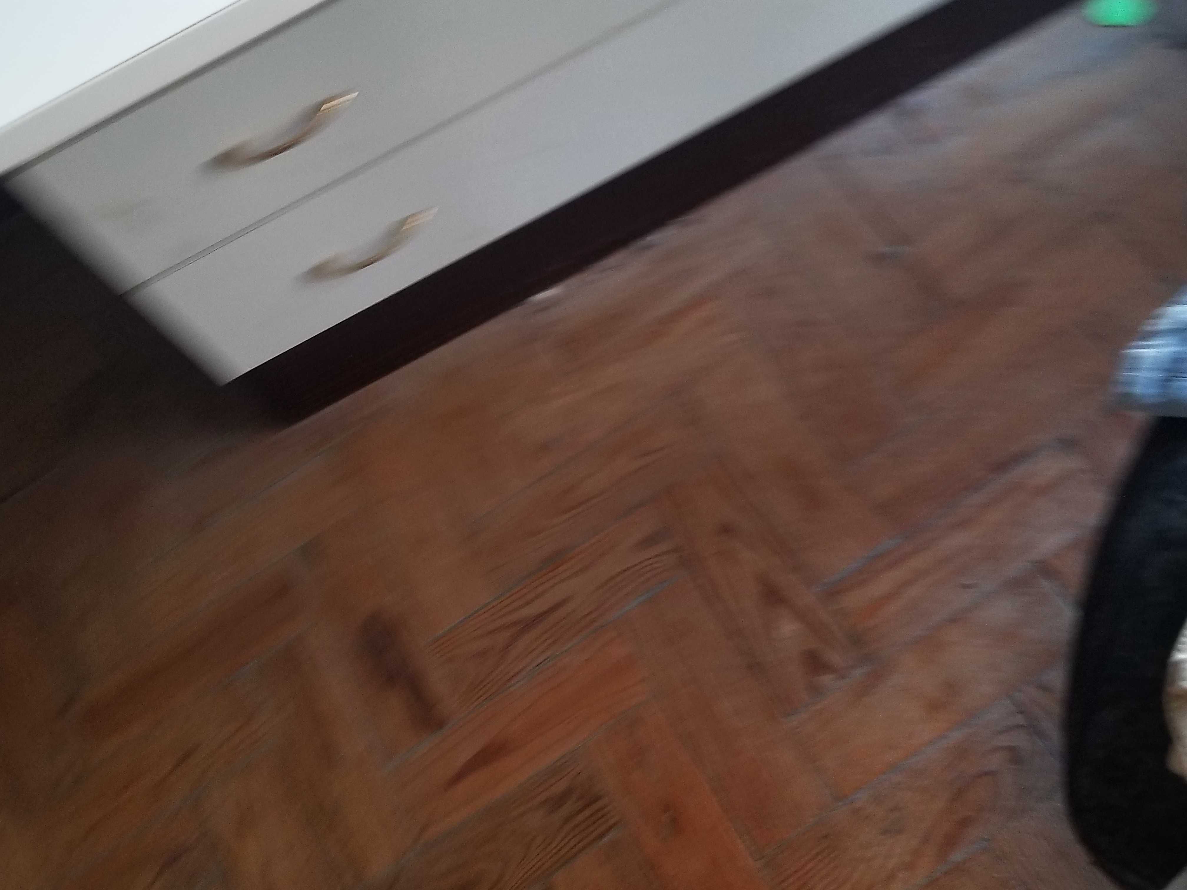 BOSS ÓCULOS  MUITO BONITOS 70€ irrepreensíveis Lisboa