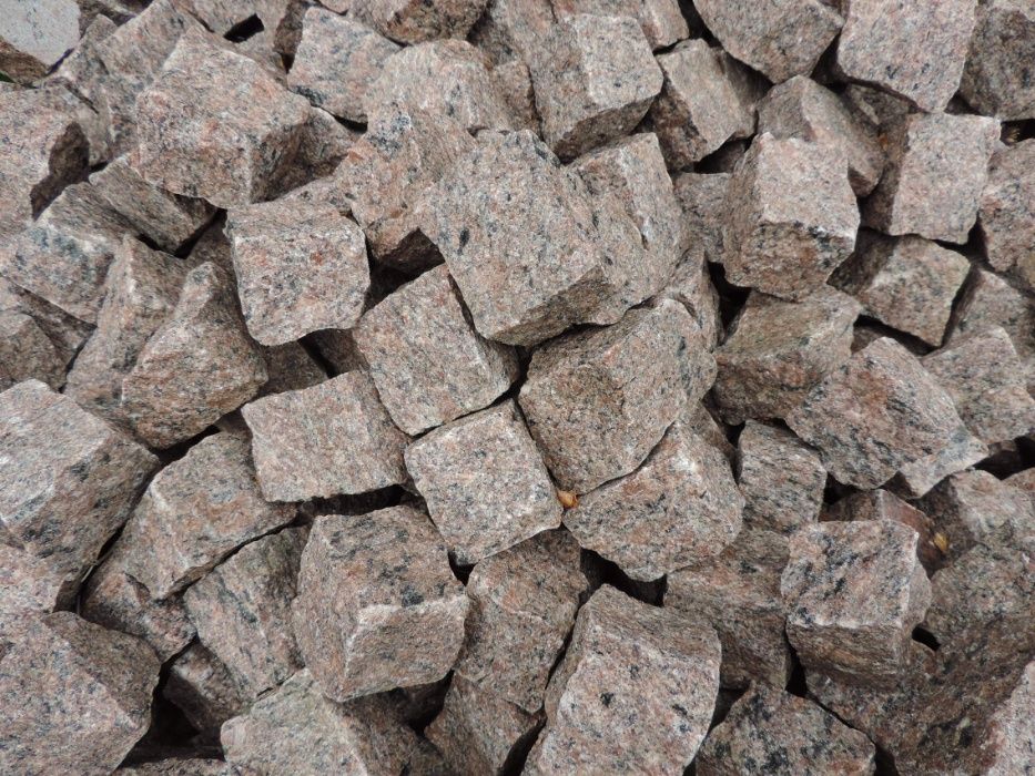 Grys Czerwony Vanga 16-22 mm Kwarcowy Marianna Kora Bazaltowy Granit