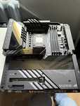 ASUS ROG Crosshair X670E Extreme