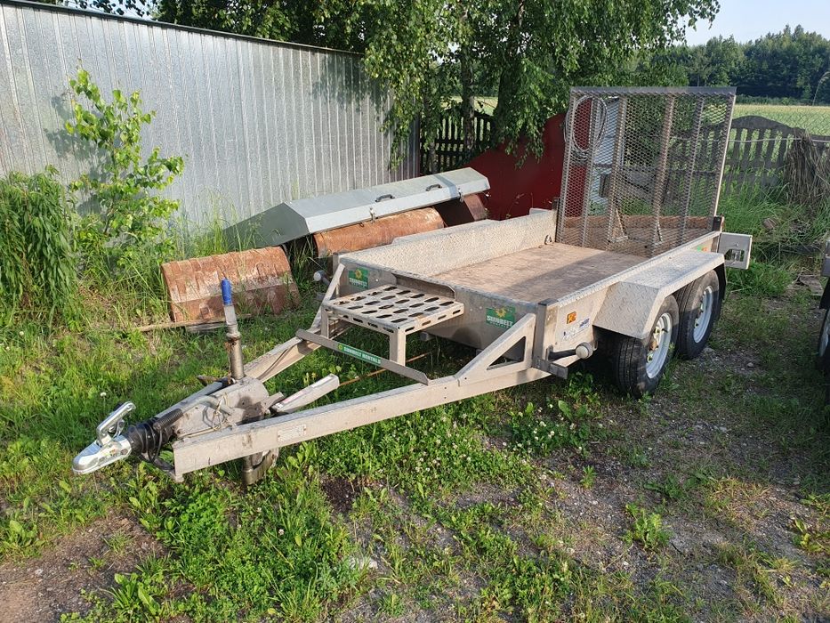 Przyczepa 2700kg do transportu minikoparek Indespension