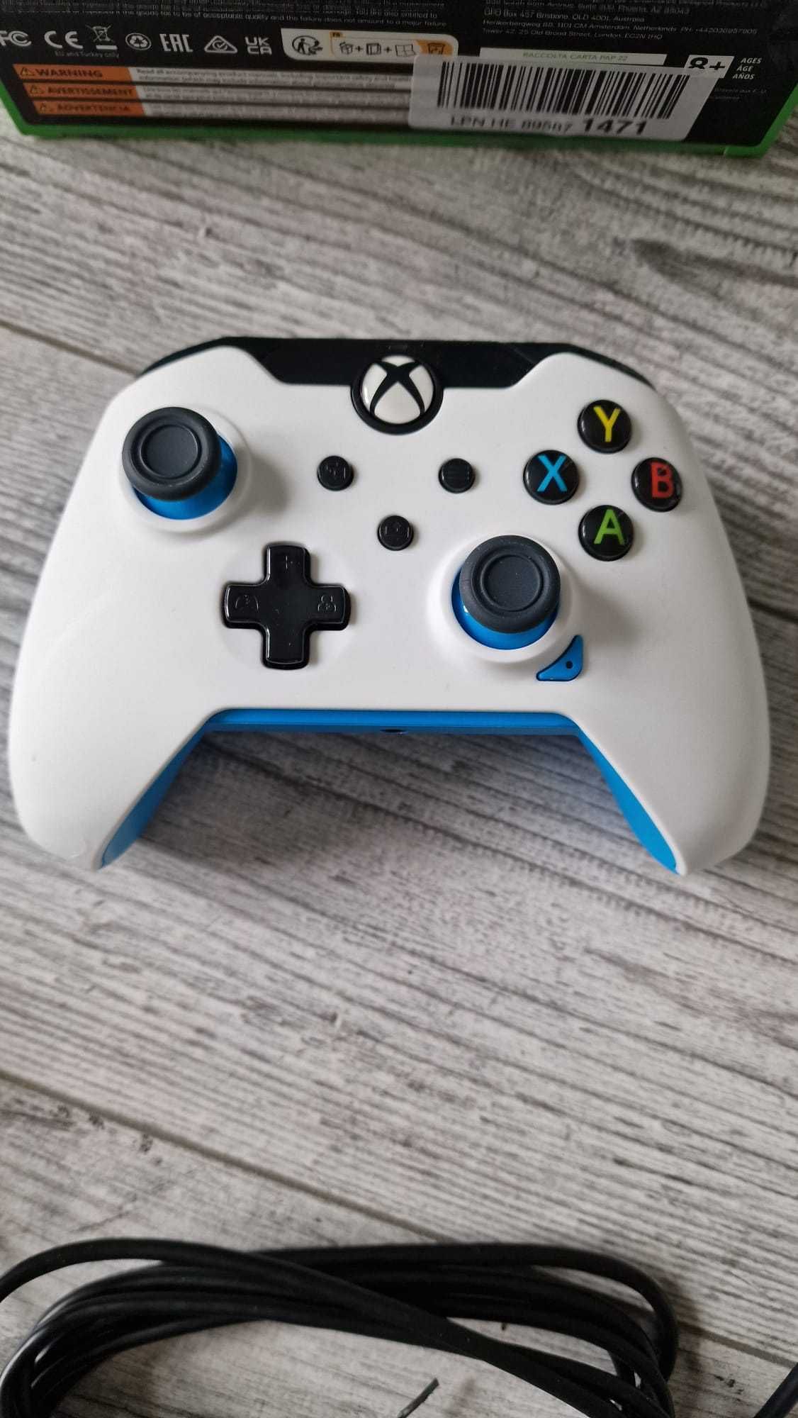 PDP przewodowy kontroler  biały for Xbox Series X|S , One