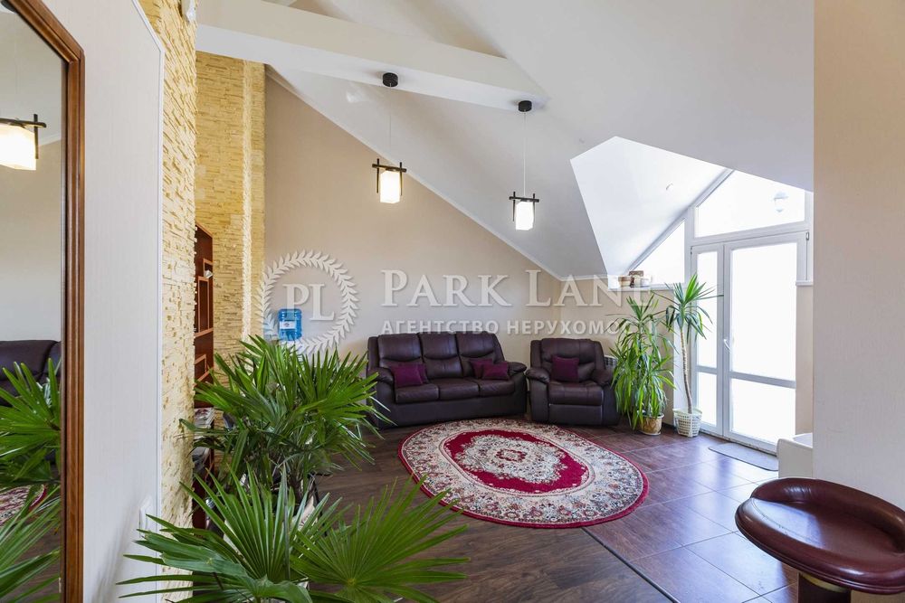 Продаю дом на Печерске по цене квартиры!