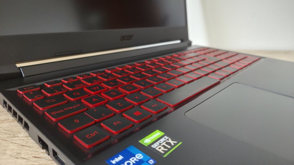 Portátil Gaming Acer Nitro 5