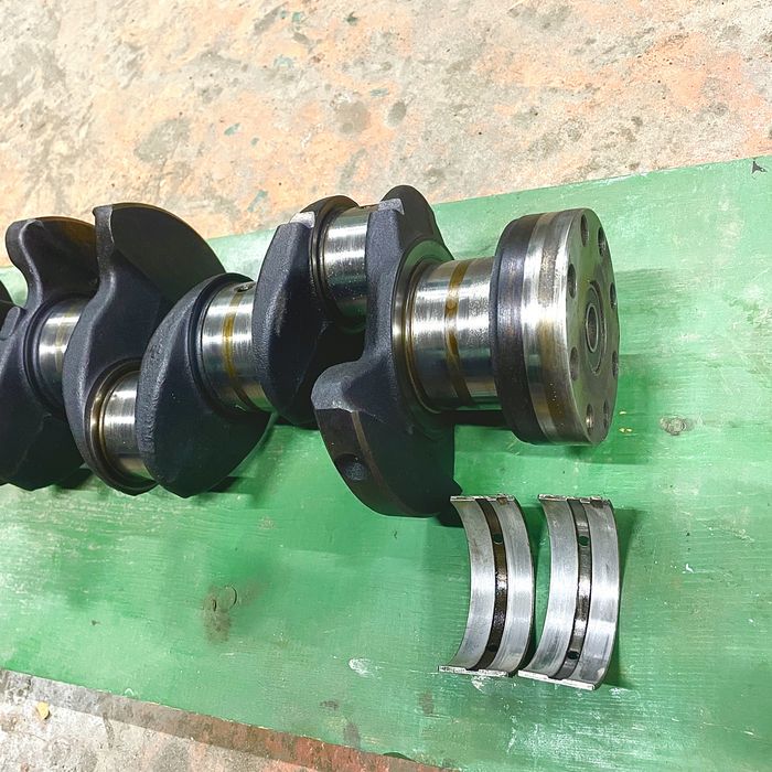 Коленвал Volvo 2.0-2.3 бензин на 240-360-740-940  двигатель b200 b230