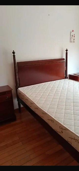 Mobília de quarto bom estado