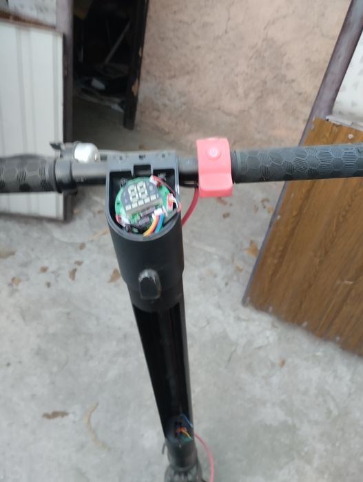 Продам електро самокат