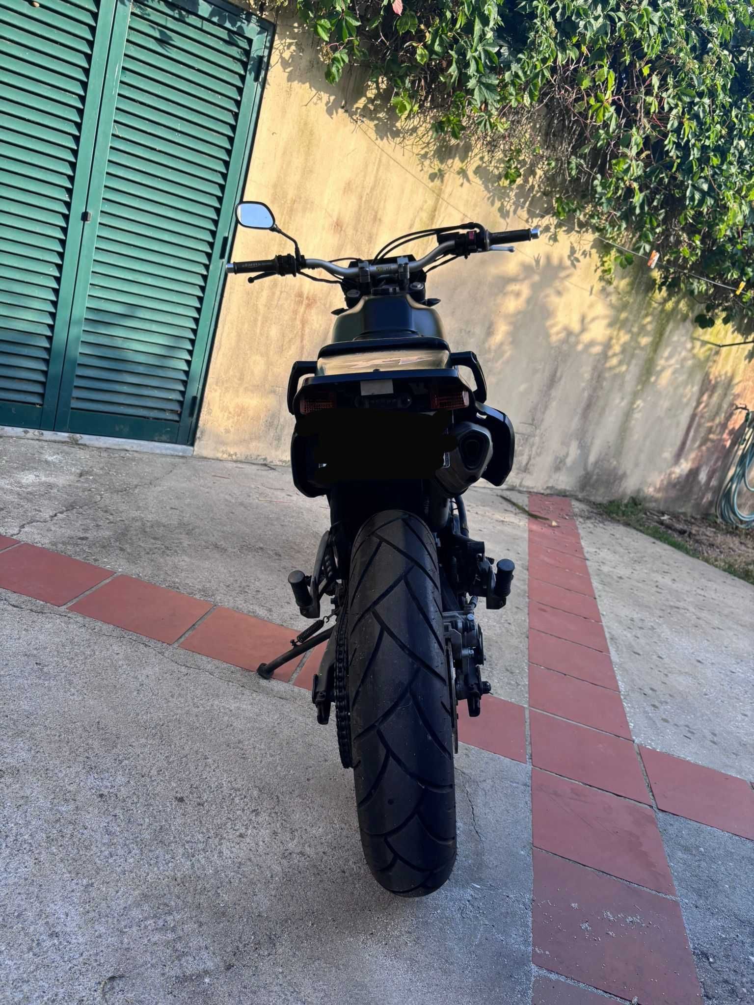 Yamaha XT600e - SUPERMOTARD (CARTA A2 - 35kw)