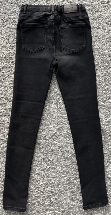 RESERVED 2 pary spodni Jeansy oraz Woskowane Stan BDB Rozmiar 164
