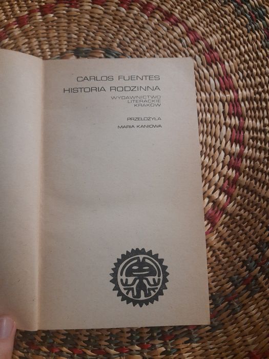 Książka Carlos Fluentes - Historia rodzinna