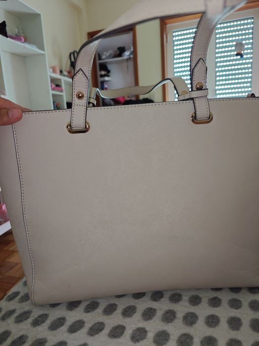 Bolsas originais Guess e Michael kors