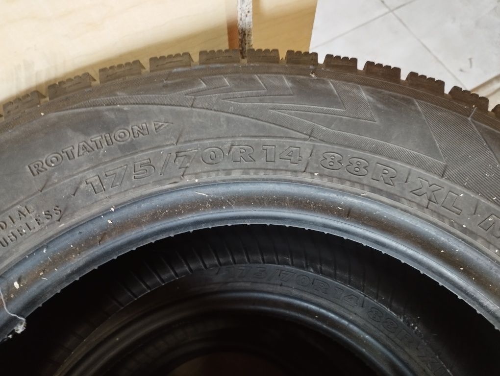 Резина зима 175/70 R14