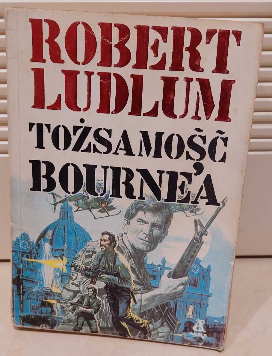 Tożsamość Borna Robert Ludlum