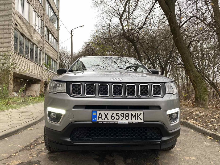 Джип компас JEEP COMPAS 2018 в подарок 4 литых диска