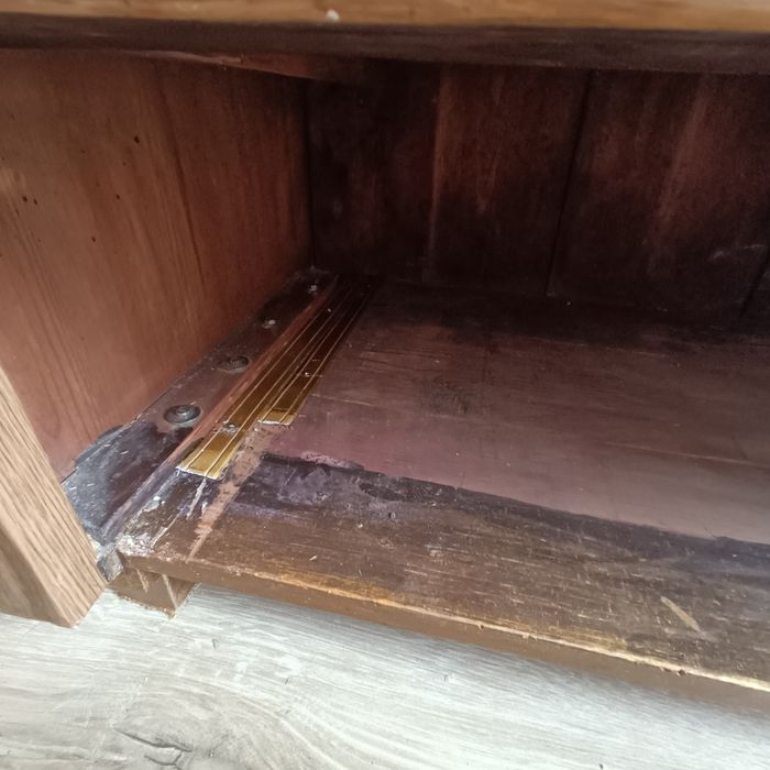 Stara drewniana komoda szafka kredens vintage