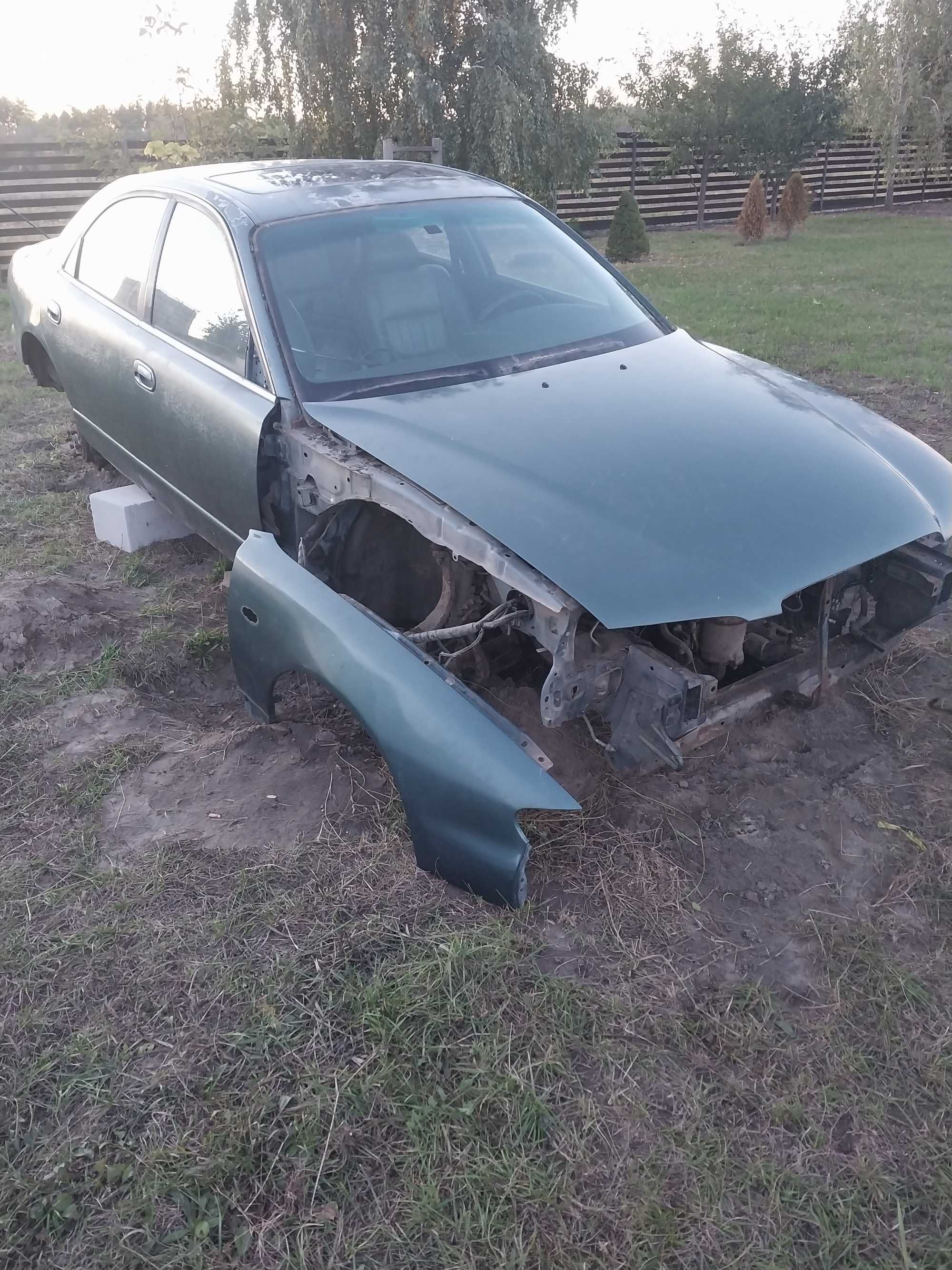 Мазда кседос 9 розборка запчастини   mazda xedos 9 2.3заглушки  салон