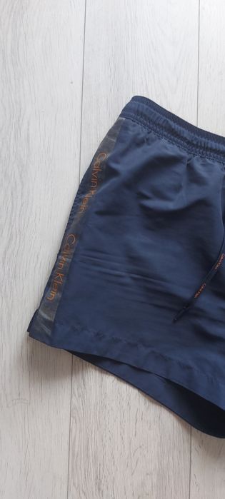 Calvin Klein M.    .