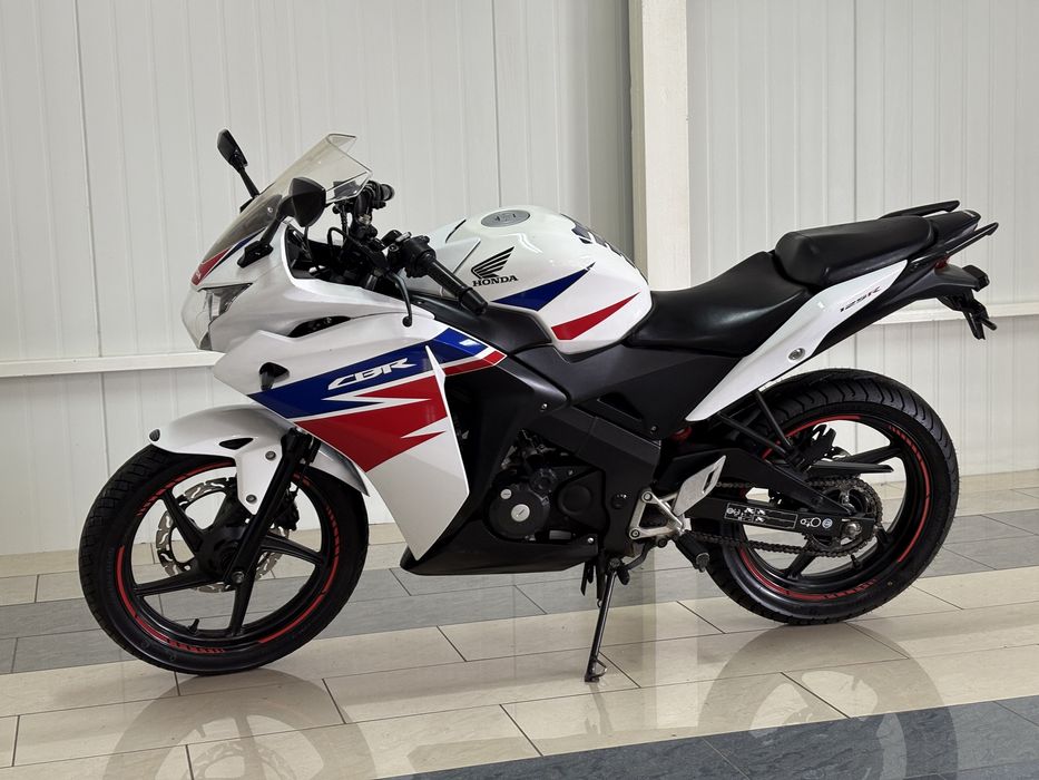 Honda Cbr 125 #Piękna #Mały przebieg #Okazja #Duży wybór 125