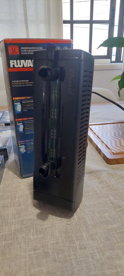 Fluval U3 como novo