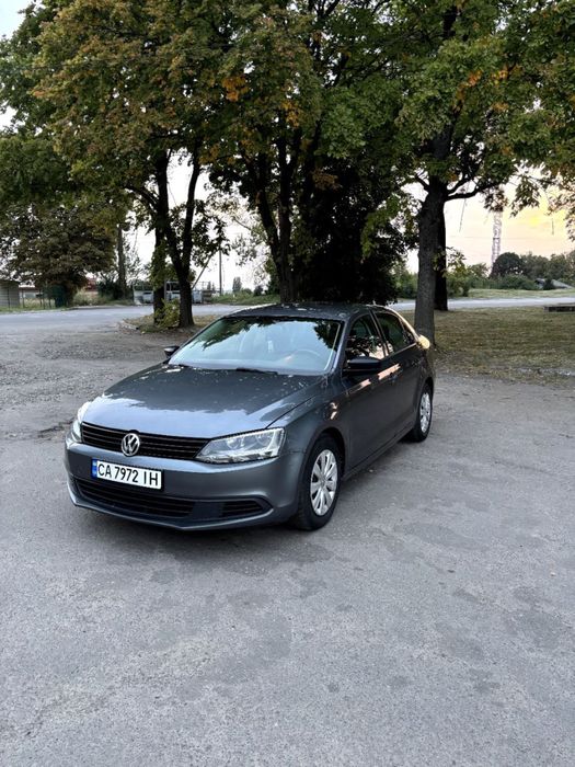 Продам VW Jetta 2012 року
